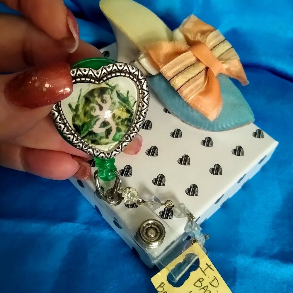 Browning Buck ID Badge Holder - Picture 7 of 16